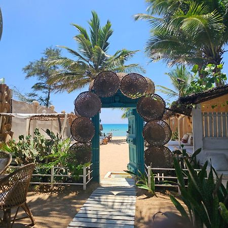 Memo'S Beach 닐라벨리 외부 사진